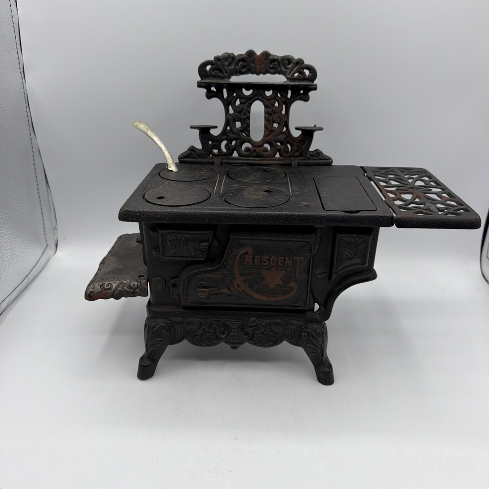 Vintage Crescent Cast Iron Miniature Toy Cook Stove Salesman Sample (g1)